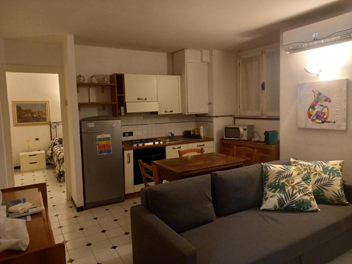 레반토 La Casa Di Anna 아파트 외부 사진